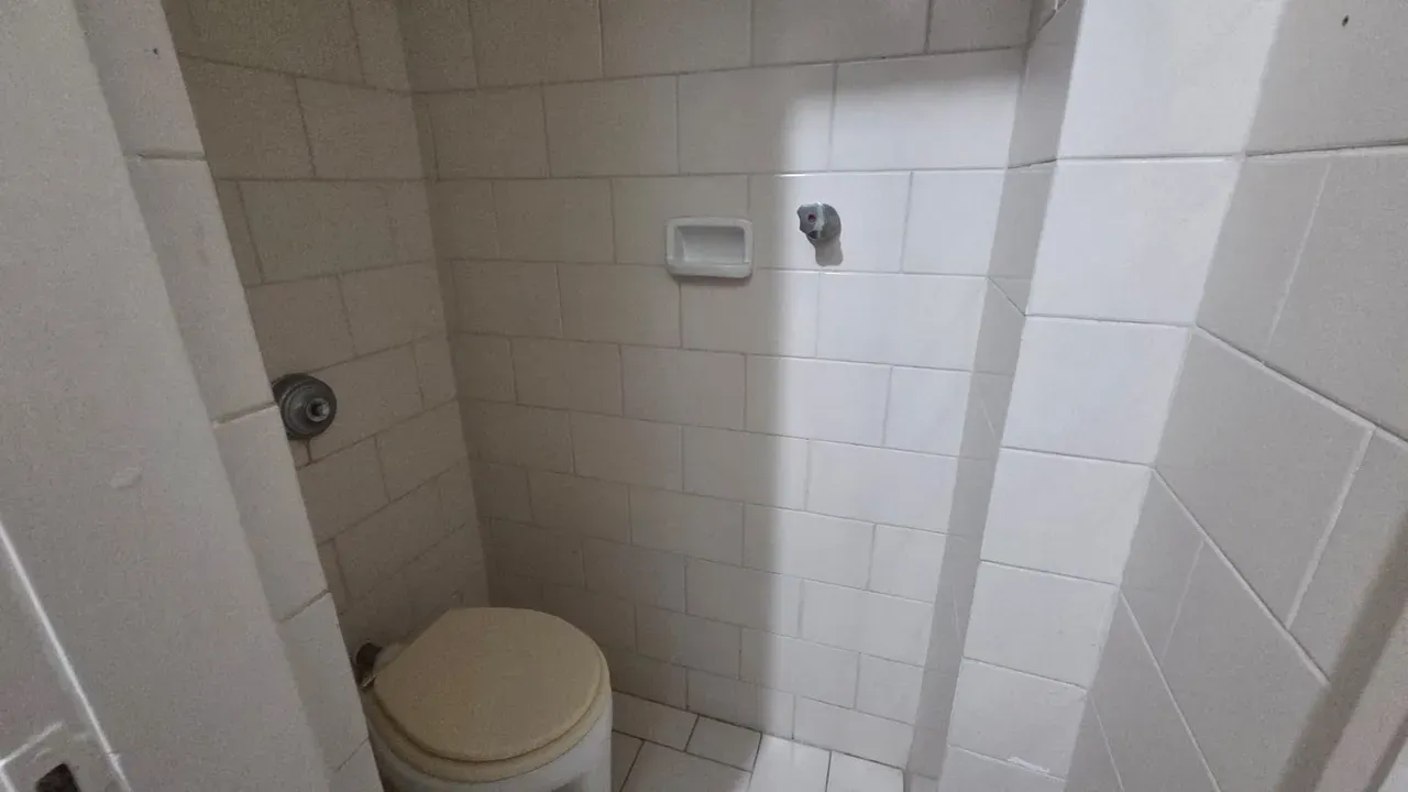 66 m² apartment with 2 bedrooms, 2 baths — photo 25