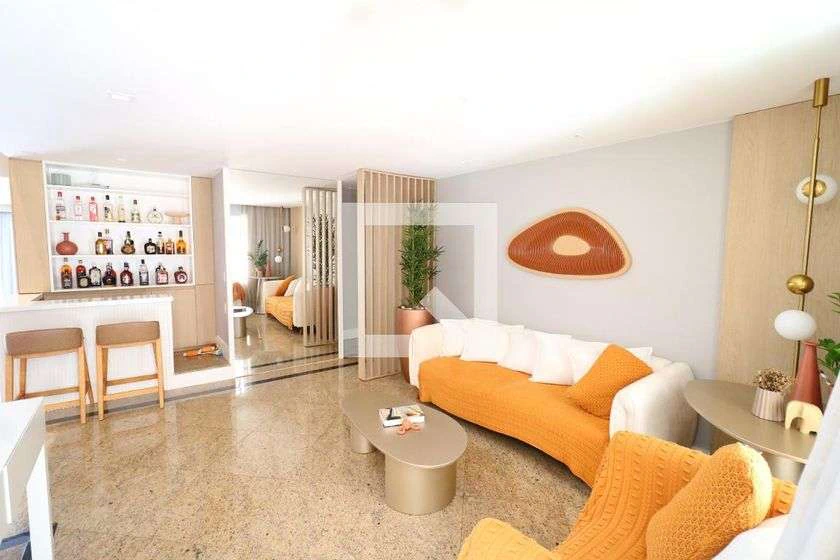 Furnished house with 5 en-suite bedrooms and open kitchen — photo 14
