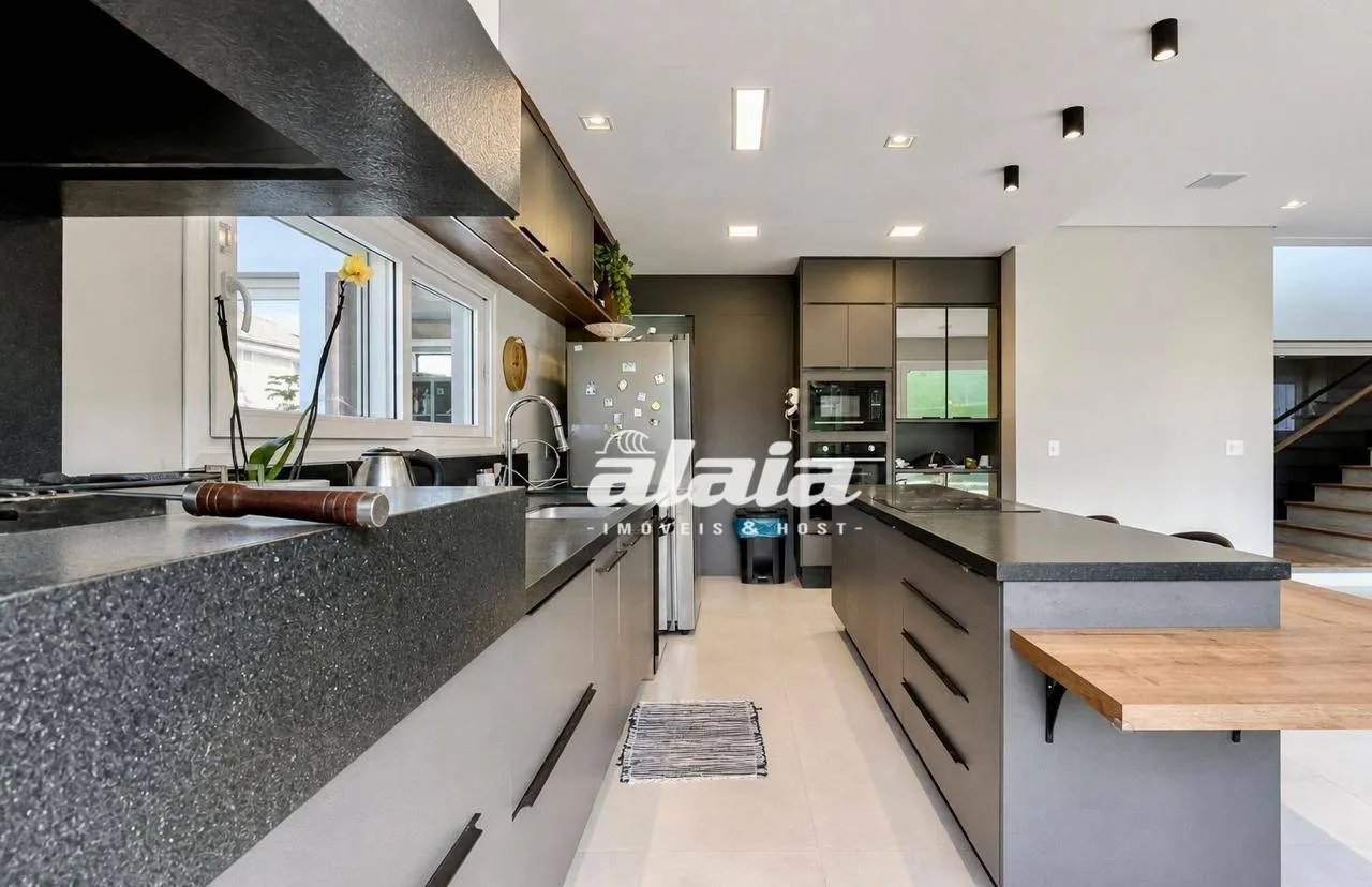Casa em condomínio com 4 suítes e cozinha em conceito aberto — photo 9
