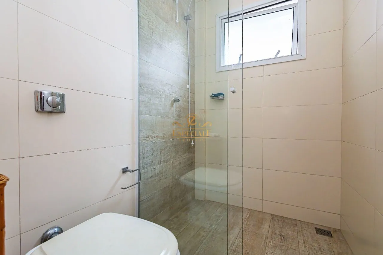 Furnished house with 3 en-suite bedrooms and 631 m² — photo 30