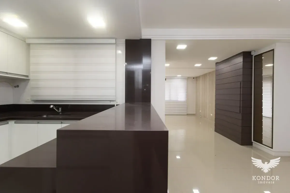 3-bedroom house with a home office in Curitiba — photo 20
