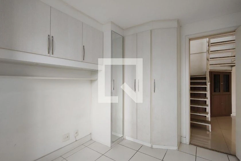 Duplex penthouse with 3 bedrooms and 2 parking spaces — photo 10