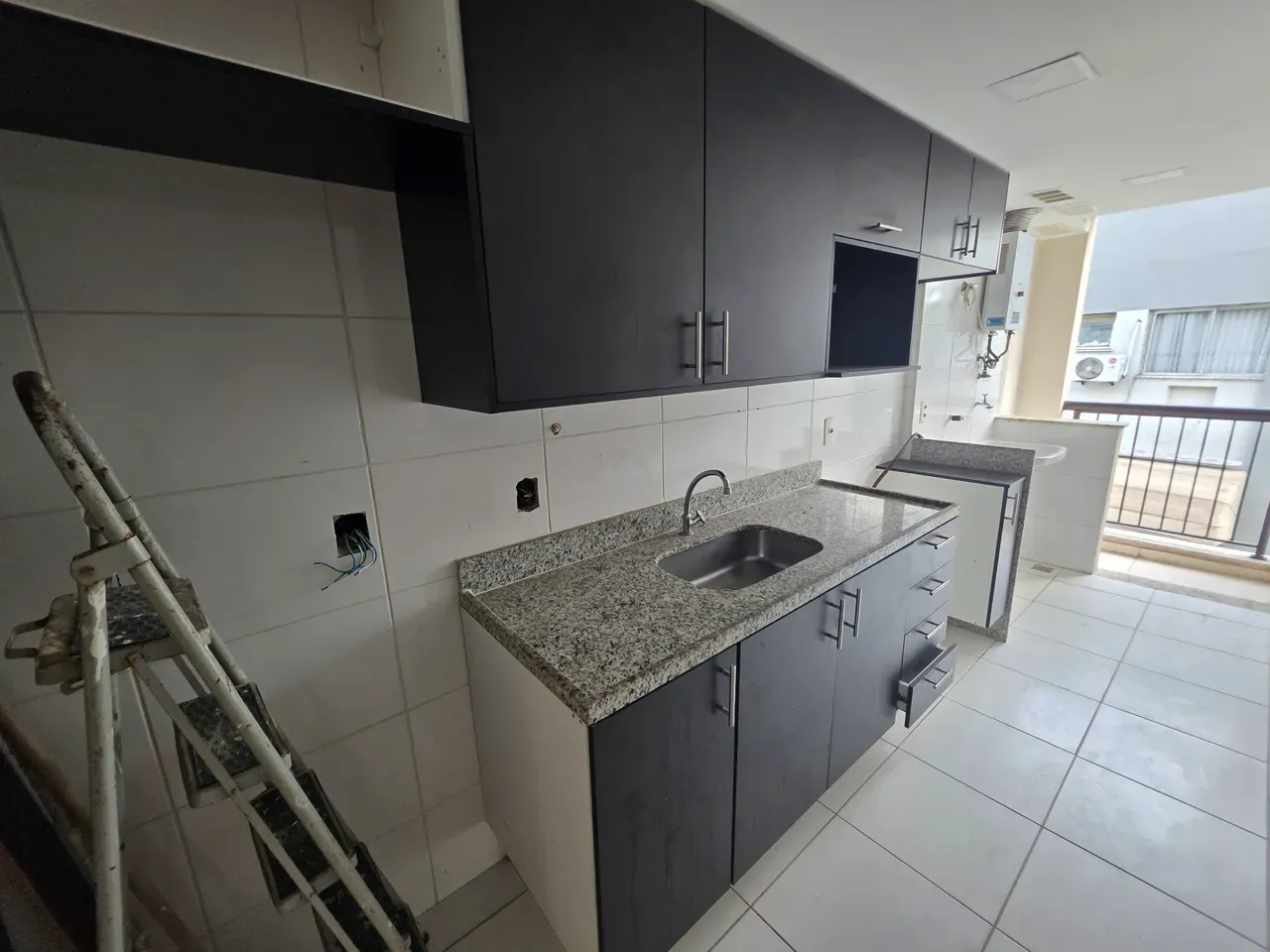 3-bedroom apartment with 5 bathrooms on the 5th floor — photo 4