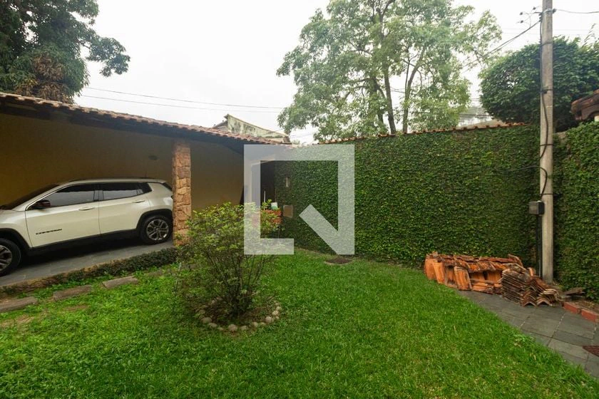 Casa, 250 m², com banheira — photo 25