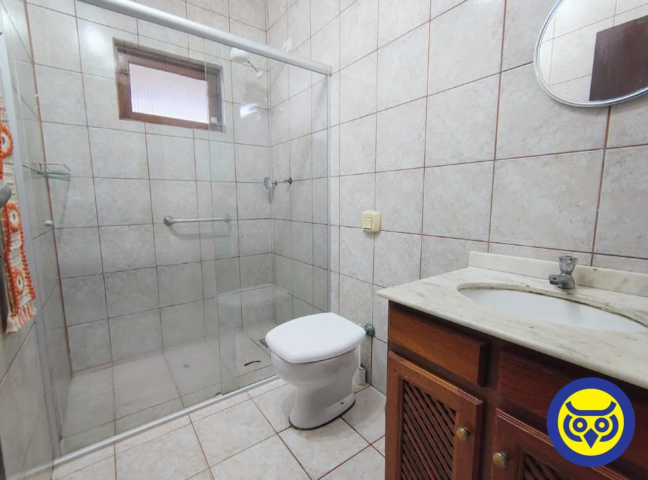 270 m² house with a garden and a washing machine — photo 10