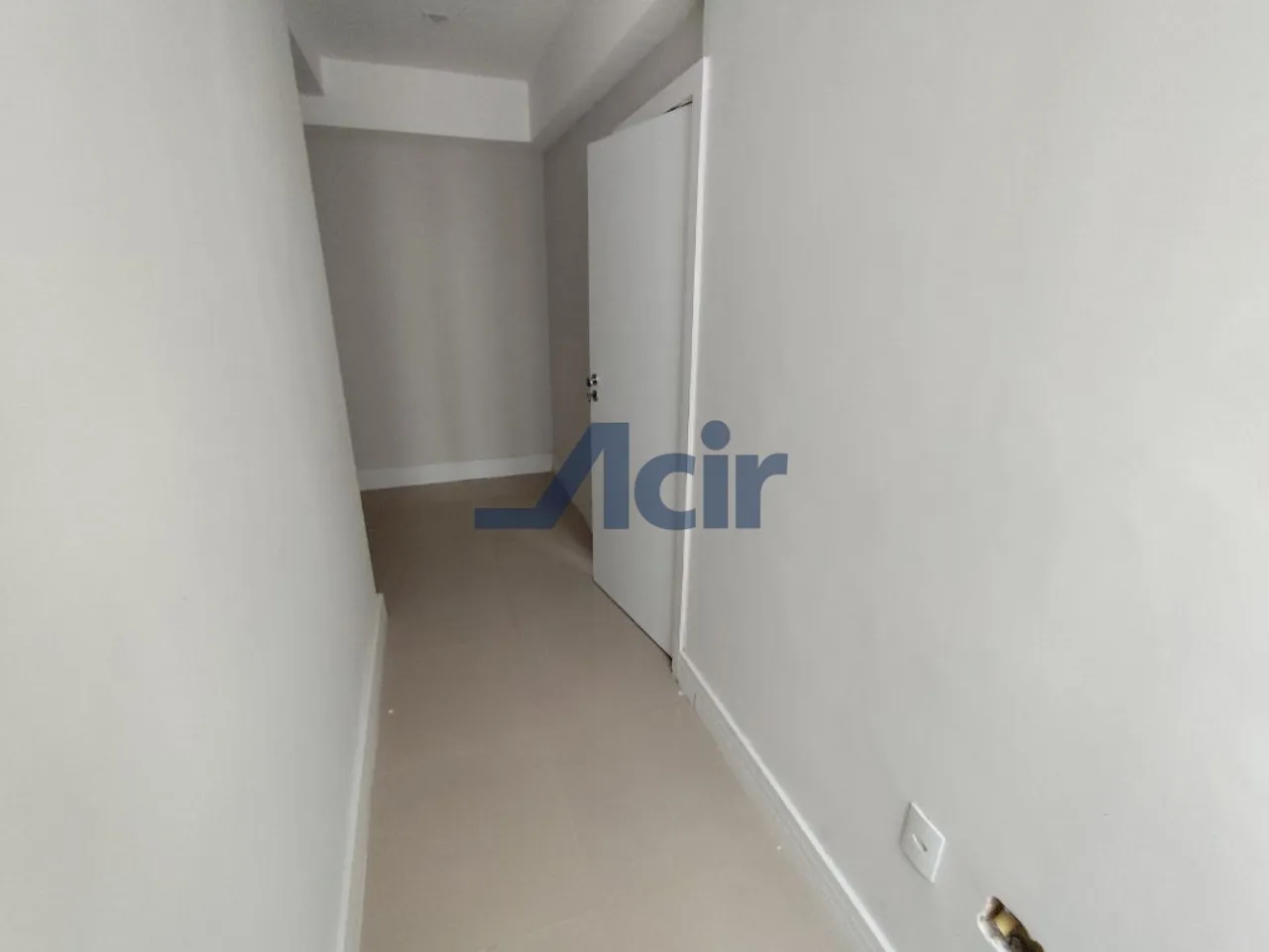 Apartamento de 2 quartos em condomínio com academia — photo 18