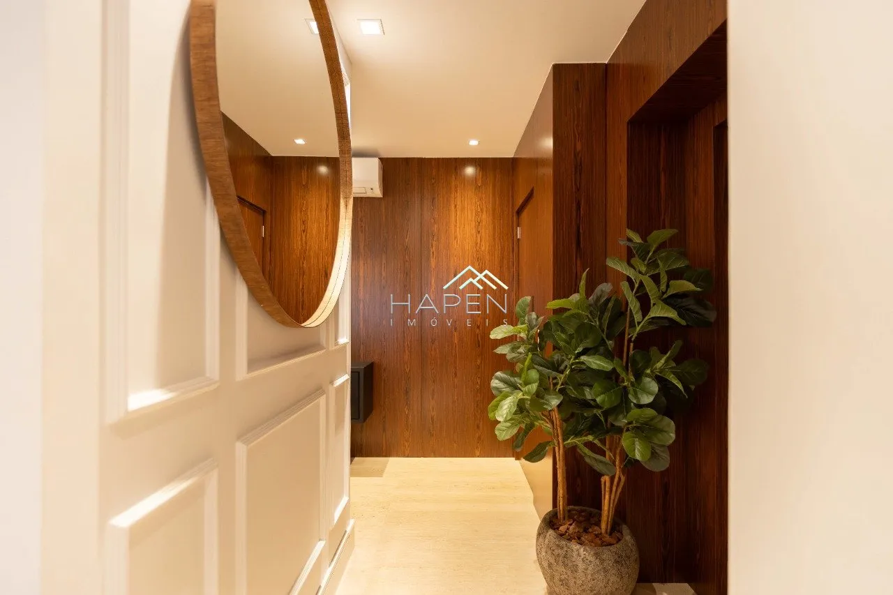 Квартира 215 м² с 3 спальнями-сюитами и 5 ванными — photo 14