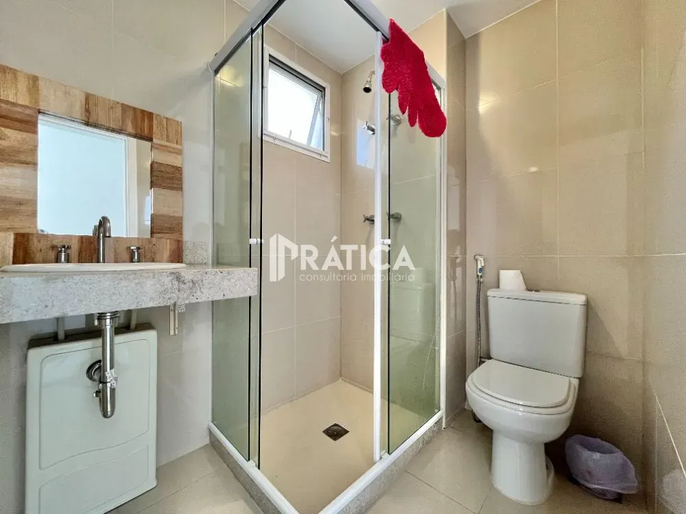 Unfurnished 4-bedroom apartment with balcony grill — photo 29