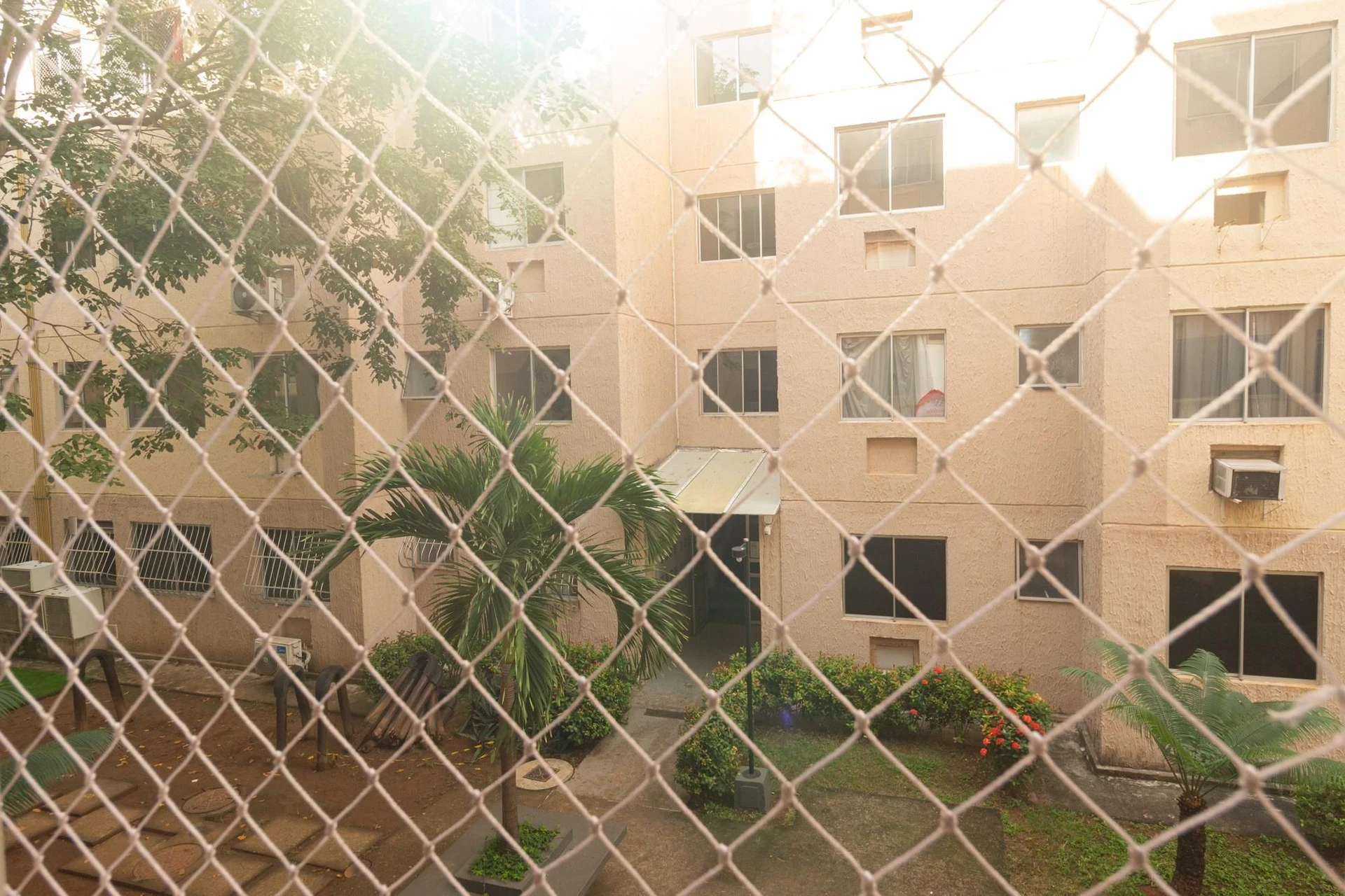 Unfurnished 2-bedroom apartment with 1 parking space — photo 43
