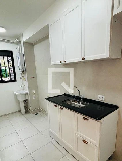 Apartment, 67 m², with wood or laminate floors
