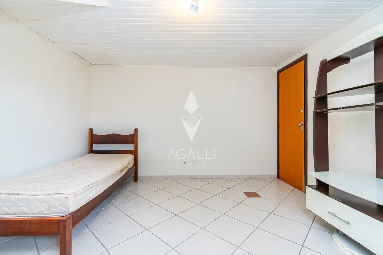 House with 4 bedrooms and 192 m², 1 parking spot — photo 41