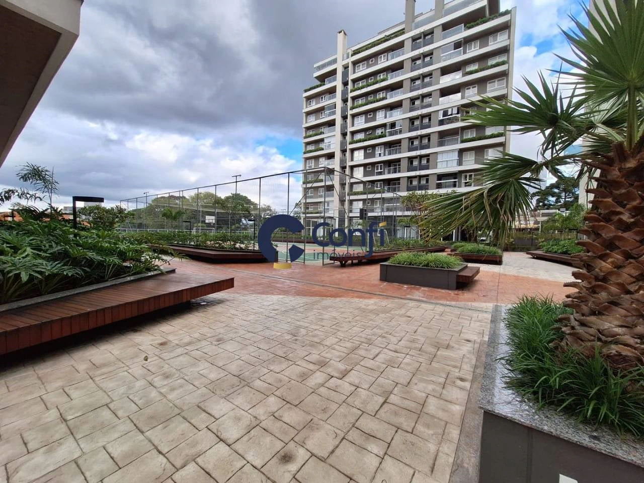 3-bedroom apartment with a grill on the balcony — photo 16
