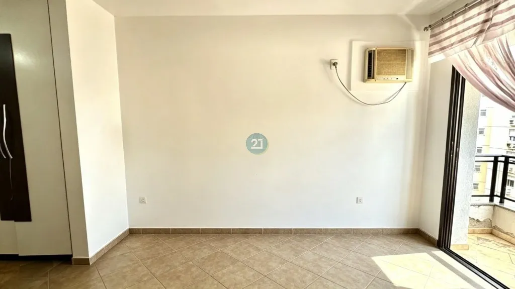 Квартира 254 м² с 3 спальнями-сьютами и прачечной — photo 8