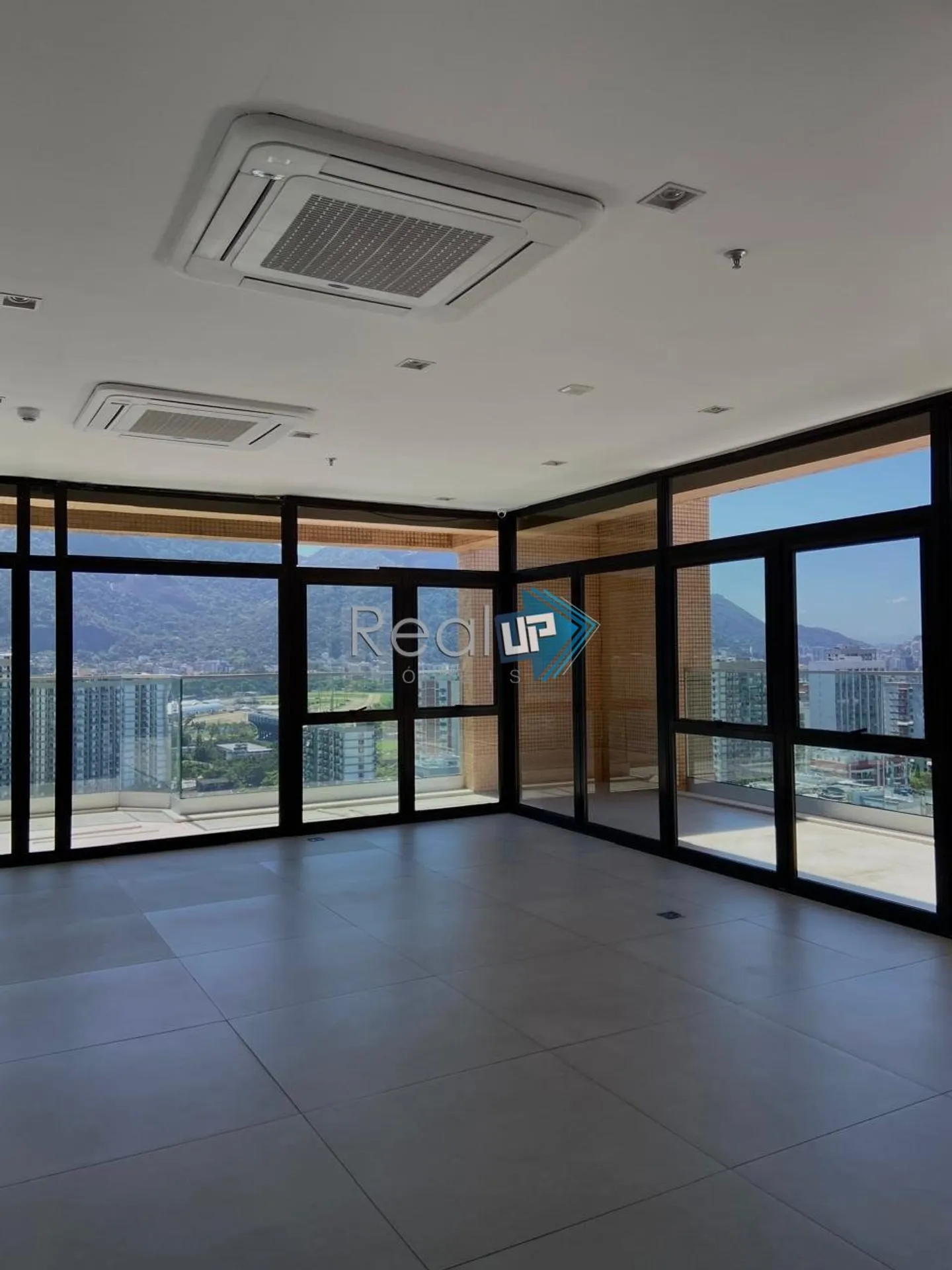 Apartamento de 2 suítes de 62 m² con vistas al agua — photo 23