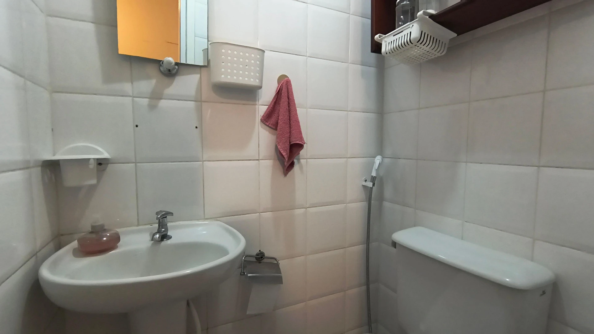 Apartamento mobiliado com mesa de trabalho e 4 quartos — photo 6