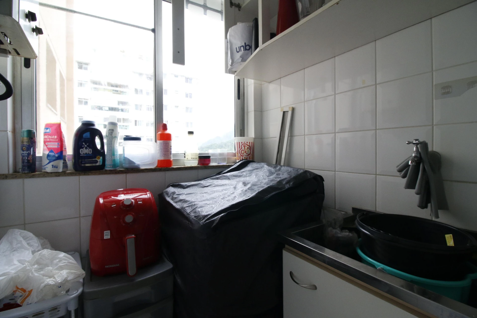 Furnished 3-bedroom apartment with balcony and pool — photo 20