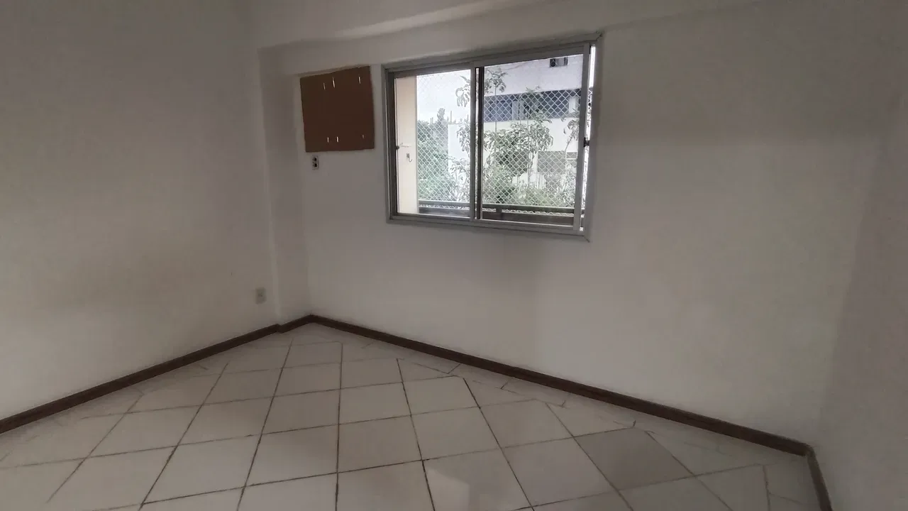 Квартира: 2 спальні, 1 з власною ванною кімнатою, 70 м² — photo 2