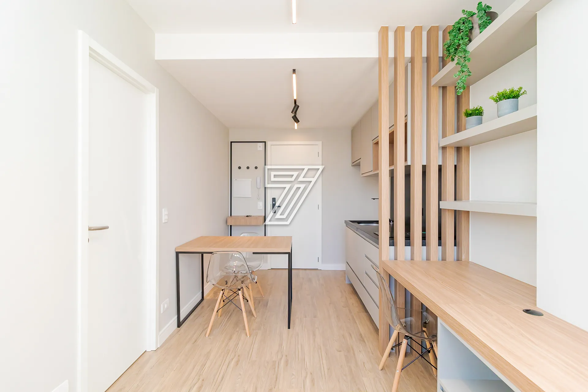 Floor-to-ceiling windows in a one-bedroom apartment, 29 m² — photo 16