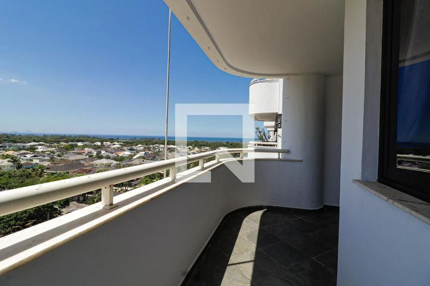 Water view in a 2-bedroom apartment, 68 m²