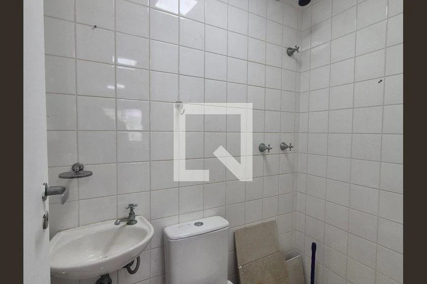 Apartamento de 2 quartos em condomínio com academia — photo 32
