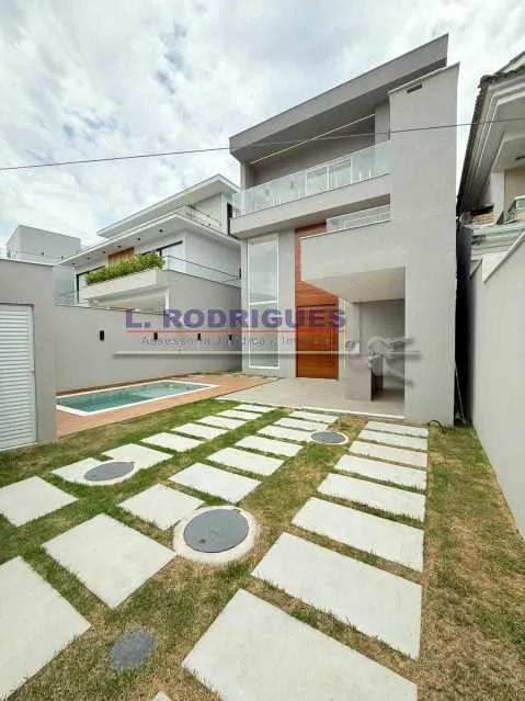House with 5 bedrooms, 315 m², 3 parking spaces — photo 29