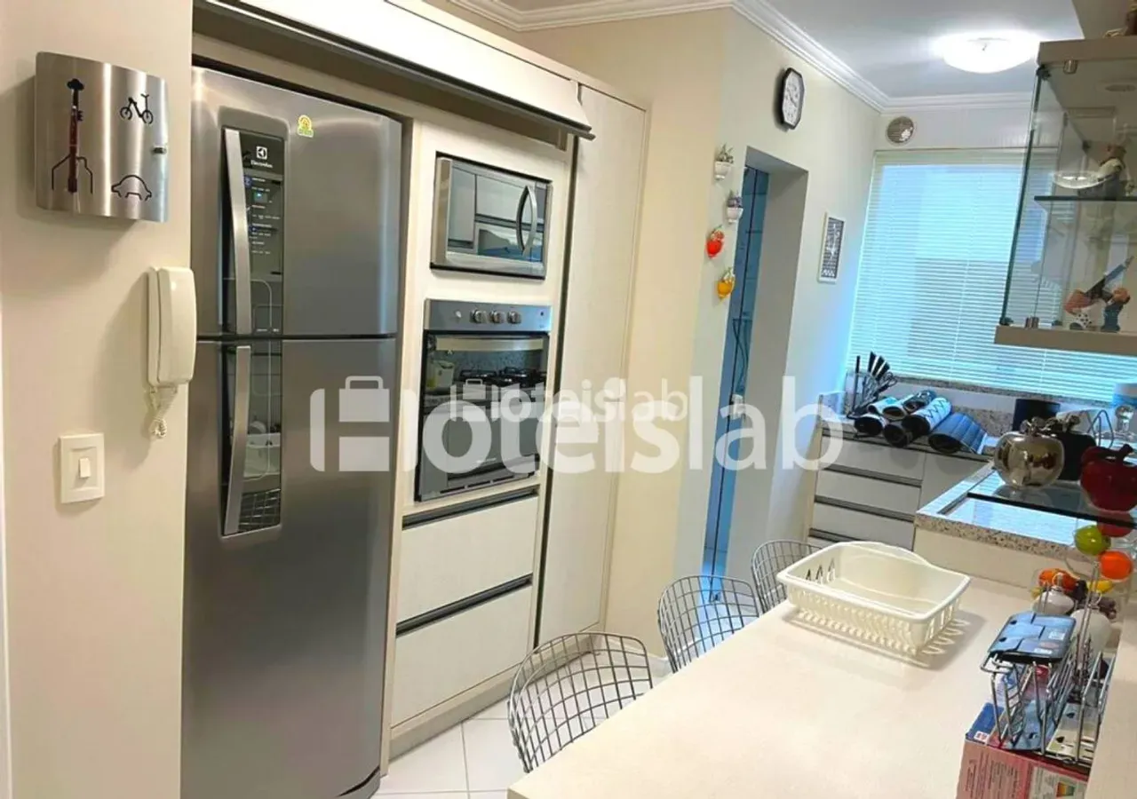 2-bedroom apartment, 1 with its own bathroom, 65 m² — photo 17