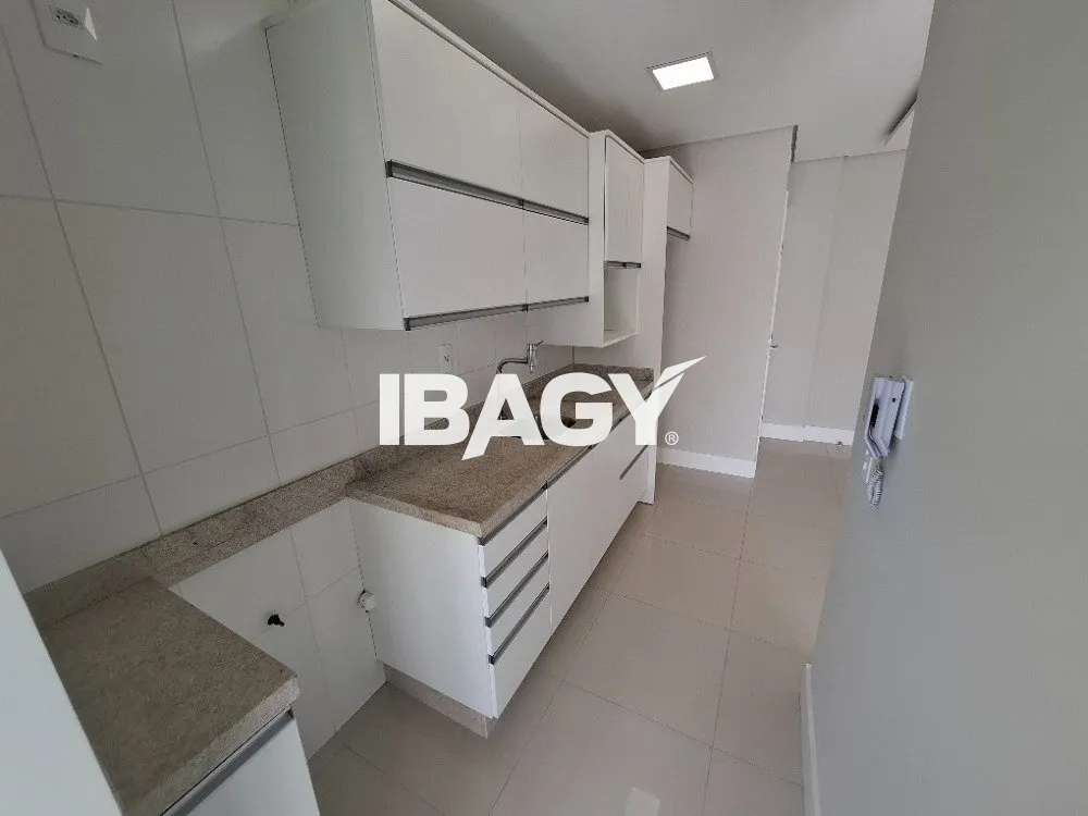 Квартира 110 м² с 2 спальнями и балконом — photo 2