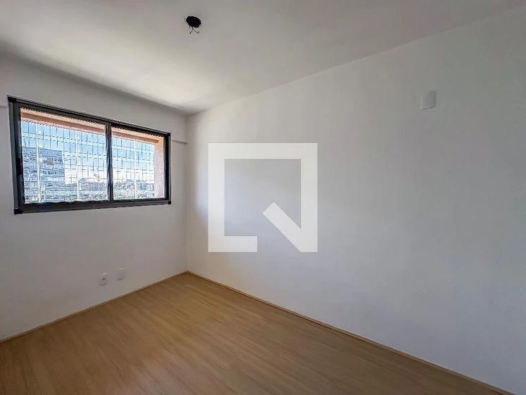 Apartment, 55 m², with a glass-enclosed balcony — photo 21
