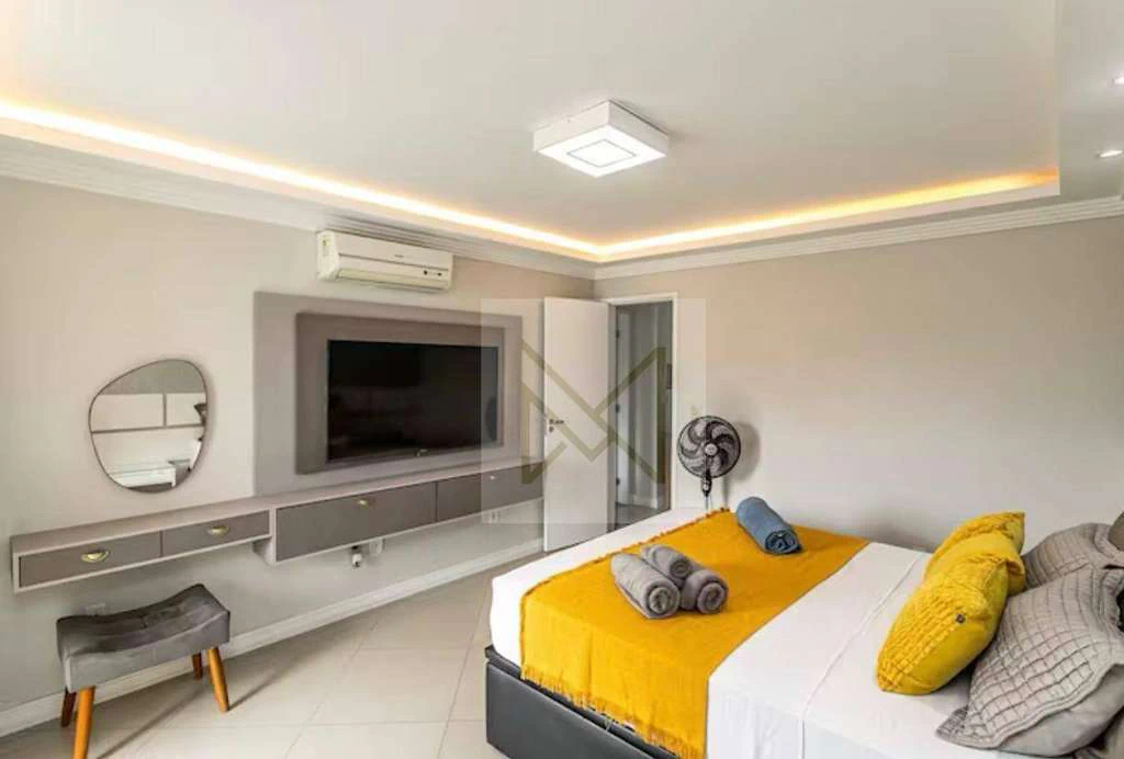 Furnished house with 4 en-suite bedrooms — photo 30