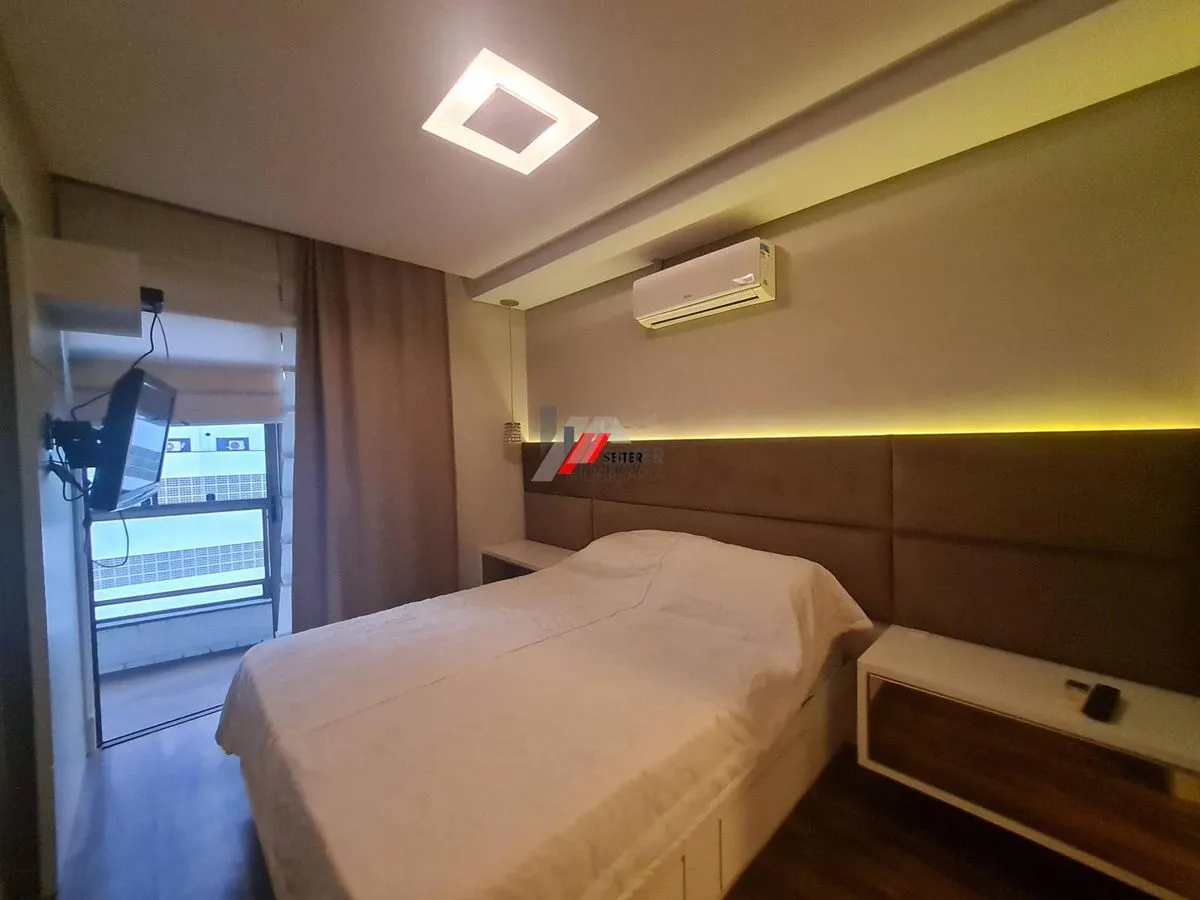 Меблированная квартира 212 м² с застекленным балконом — photo 36