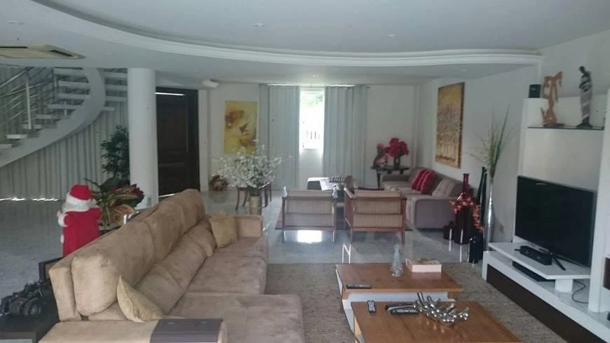 Меблированный дом 700 м²: 5 спален-сюит и 10 ванных — photo 15
