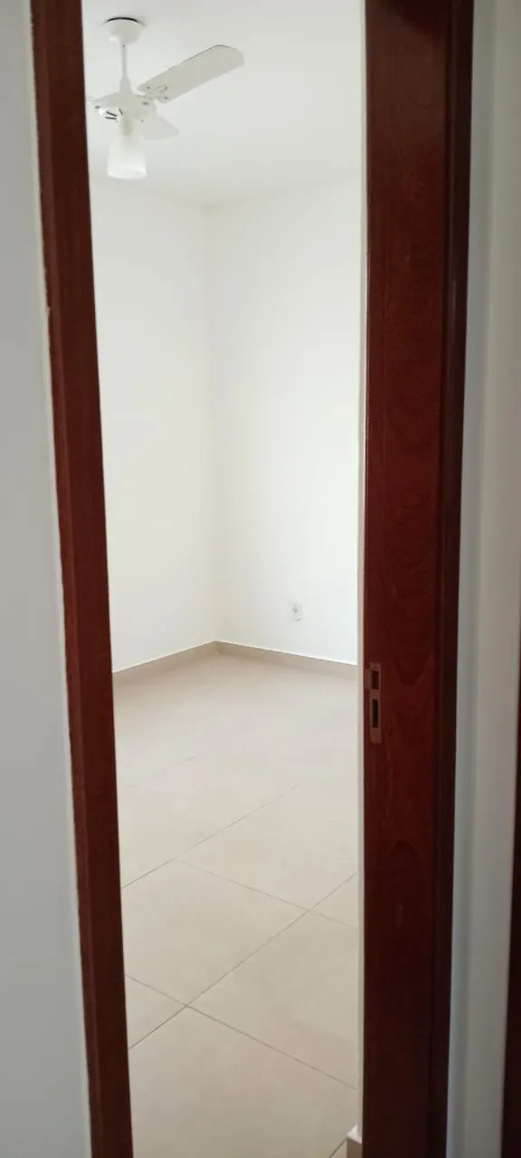 Unfurnished 2-bedroom apartment with 1 parking spot — photo 6