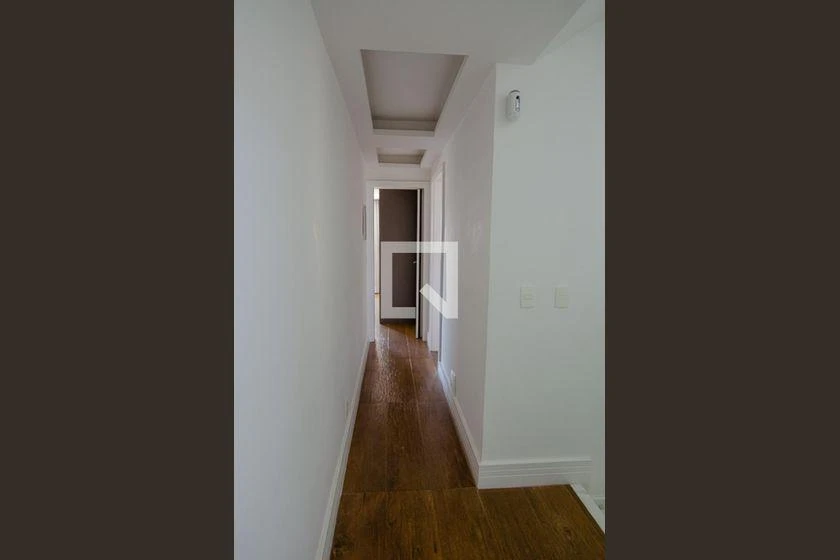 Casa de 4 quartos com 234 m² e 6 banheiros — photo 36