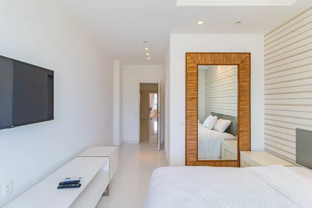 575 m² apartment with 4 en-suite bedrooms and 4 parking — photo 32