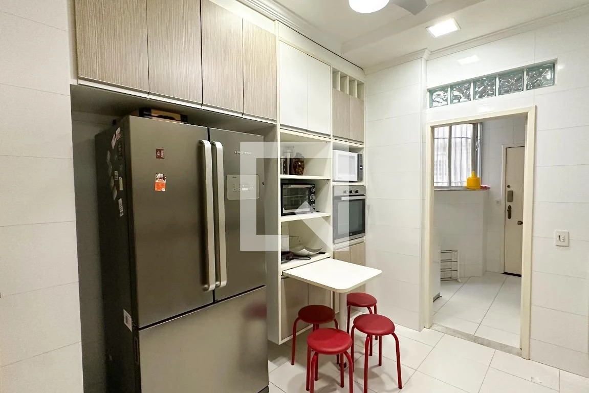 4-bedroom apartment with a home office in Rio de Janeiro — photo 8