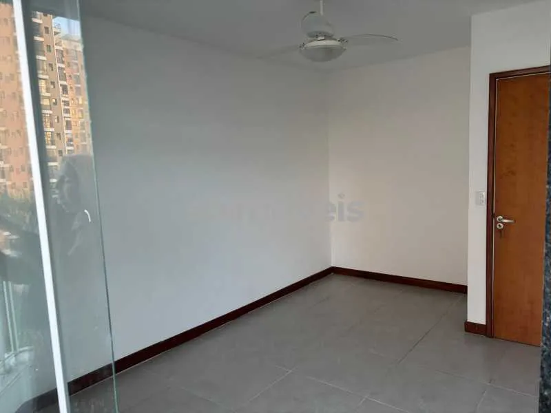 1-bedroom apartment with balcony and open-plan kitchen — photo 14