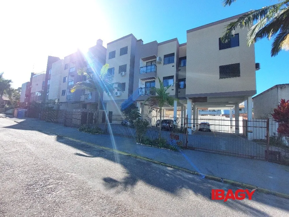 1-bedroom apartment with 55 m² and 1 parking space — photo 18