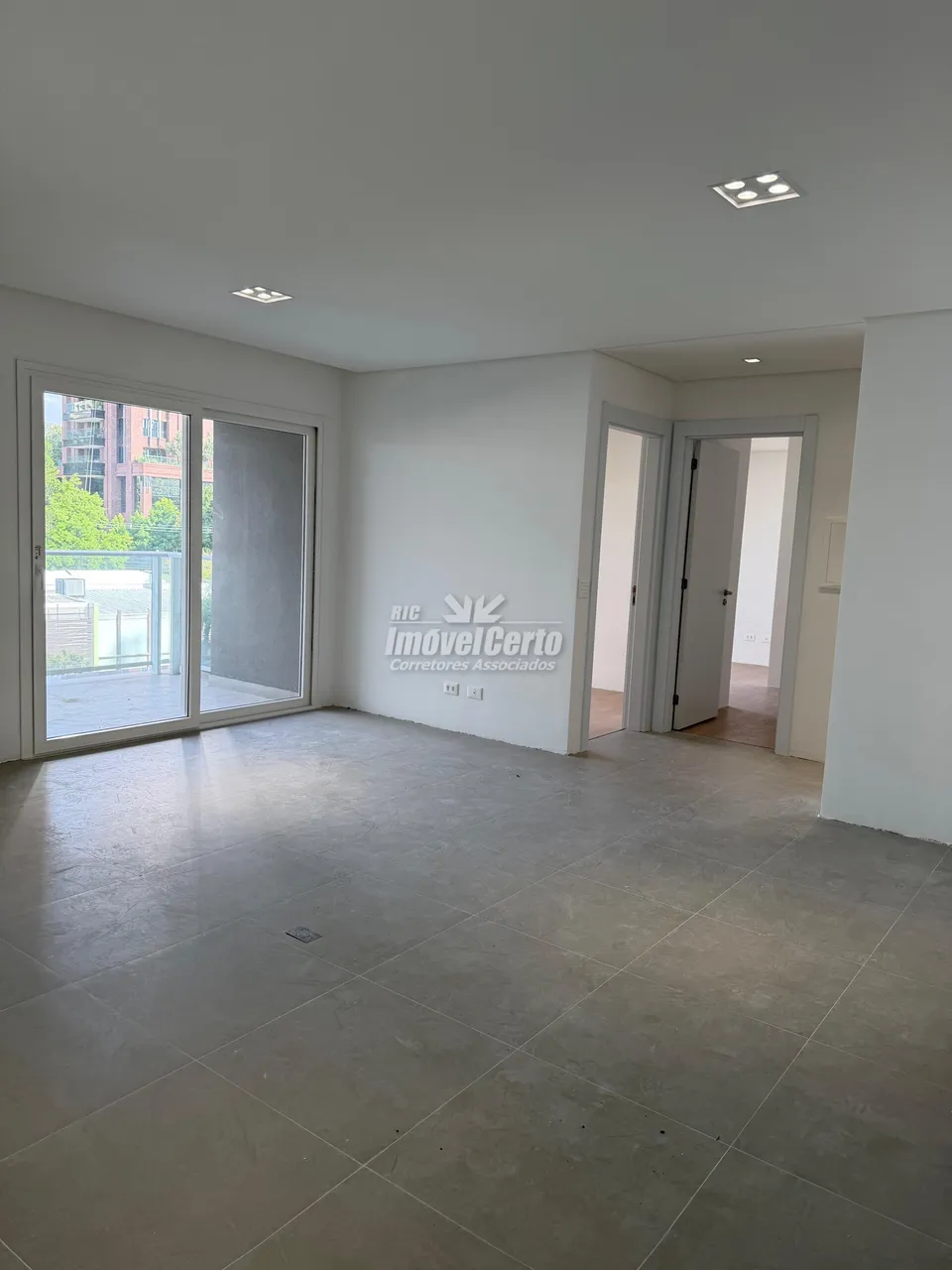 3-bedroom 87.14 m² apartment with 1 parking spot — photo 8