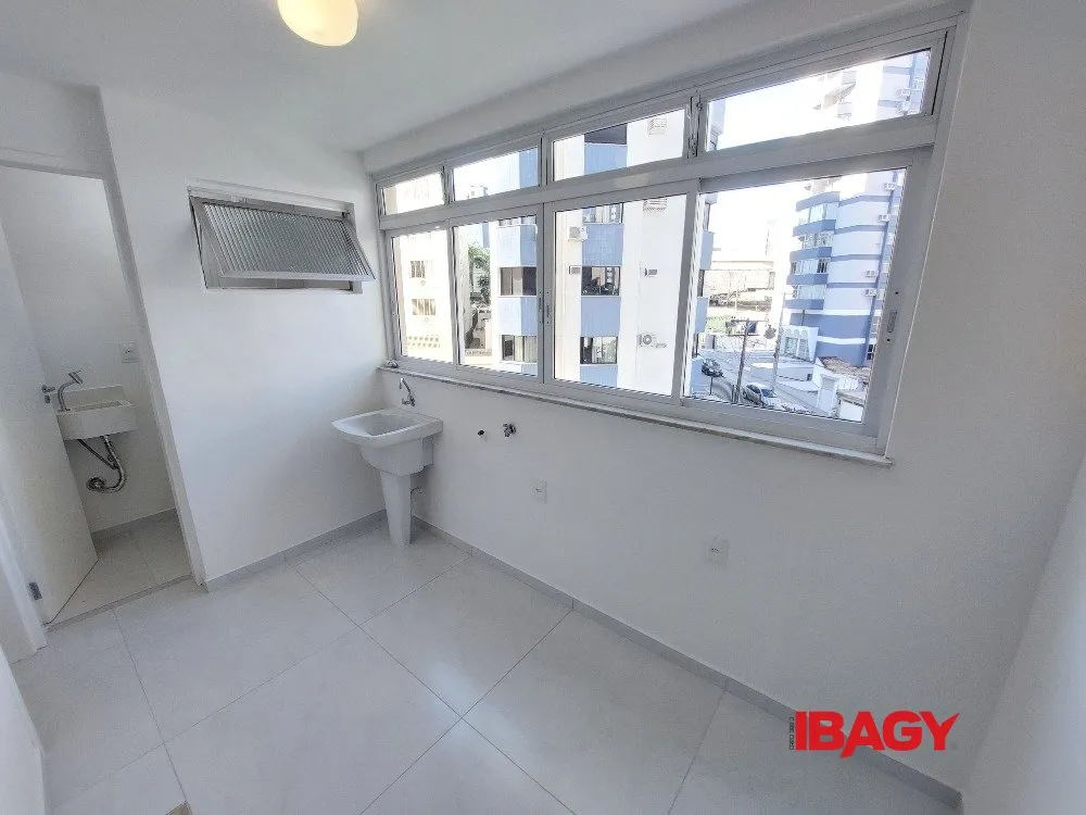 3-bedroom apartment, 1 with its own bathroom, 89 m² — photo 11