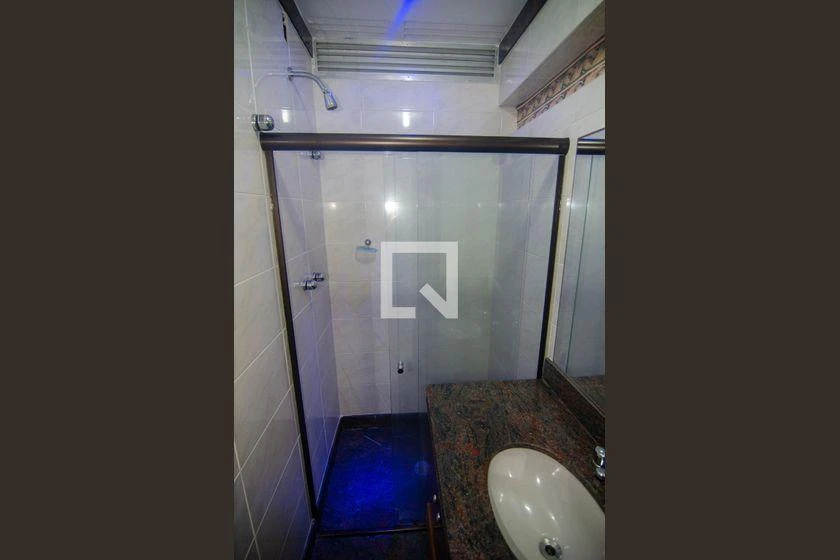 Apartamento com 4 quartos e 165 m², cozinha a gás — photo 19