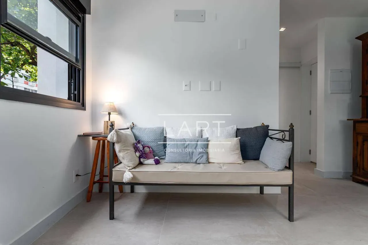 Furnished 1-bedroom apartment with a balcony — photo 14