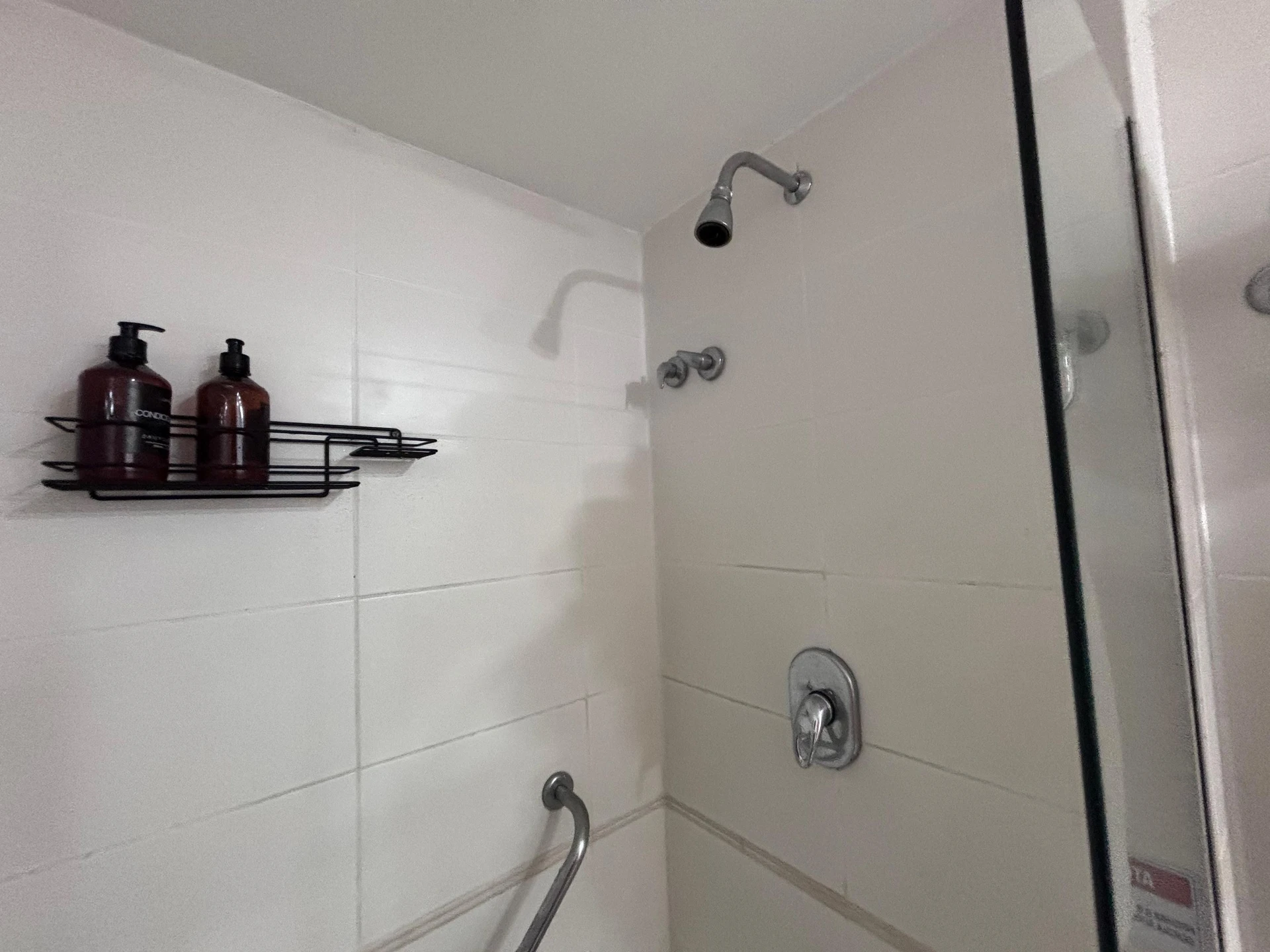 Kitnet com varanda, 1 quarto e 1 banheiro, sem vaga — photo 11