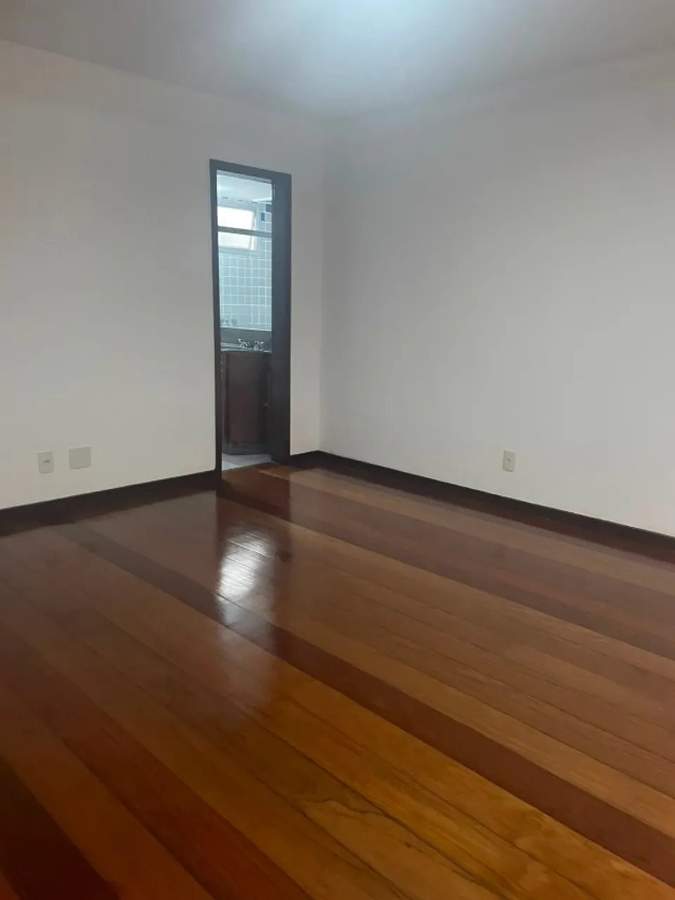 Apartamento com 3 quartos e dependência completa — photo 6