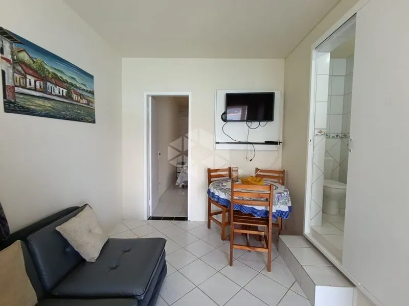 Furnished 1-bedroom apartment with 32 m² and 1 bathroom — photo 15