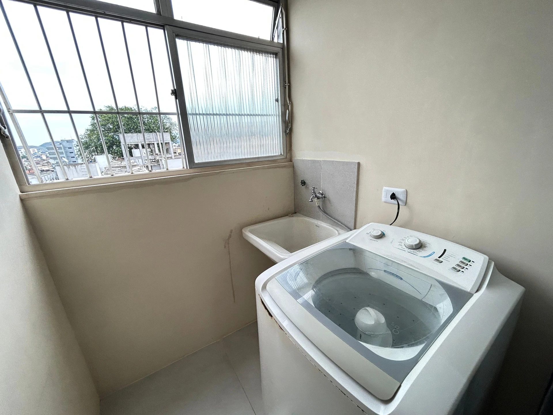 Стиральная машина и 2 спальни: квартира 50 м² — photo 23