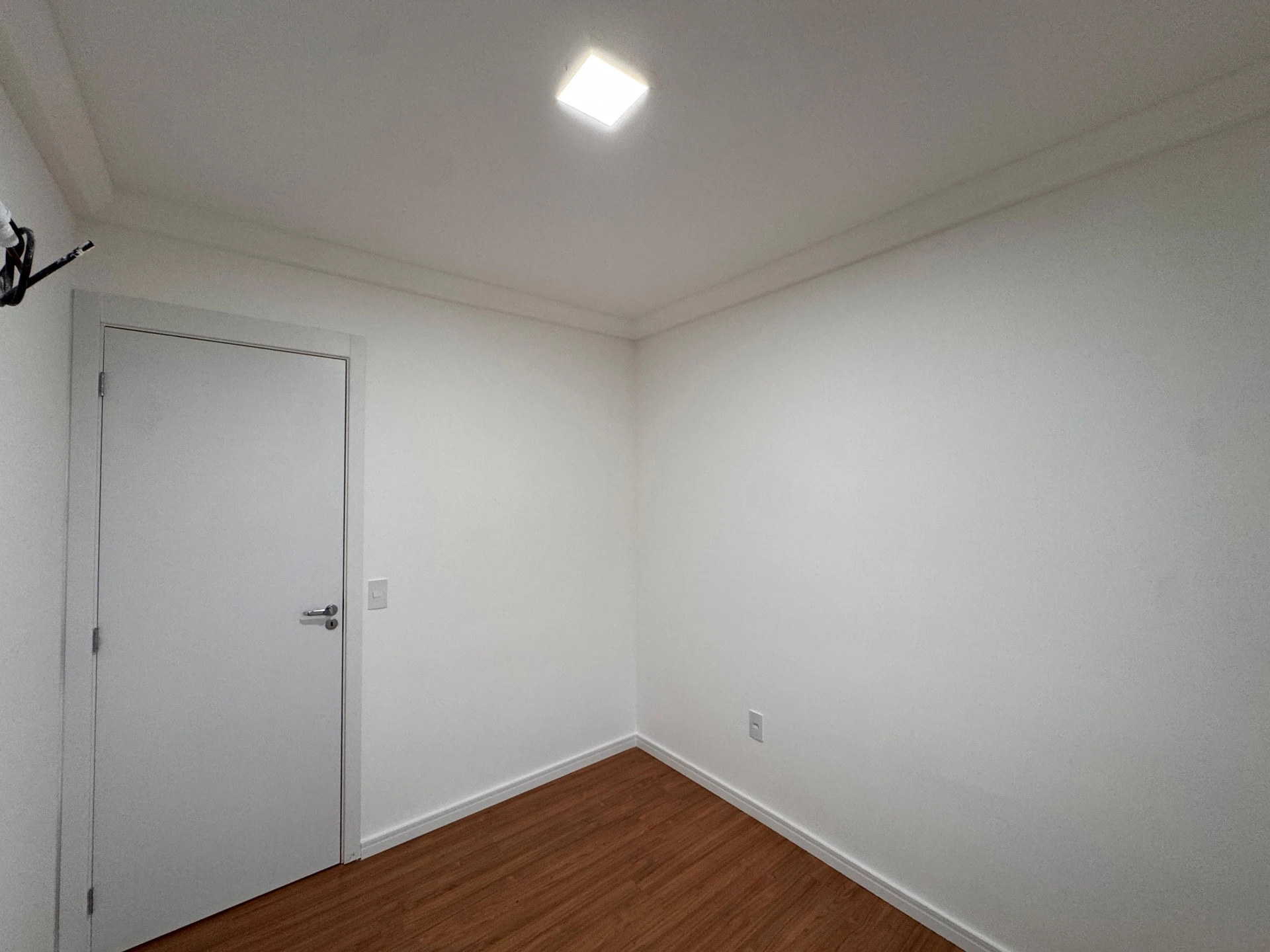 Apartment, 55 m², with wood or laminate floors — photo 18