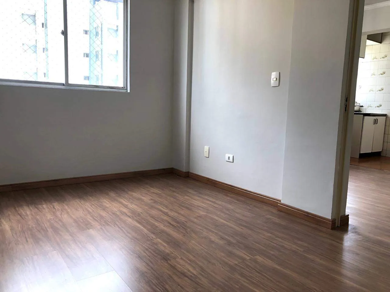 Departamento en piso 12 con piso de madera o laminado — photo 7