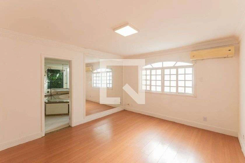 4-bedroom house for rent with private garden and balcony — photo 11