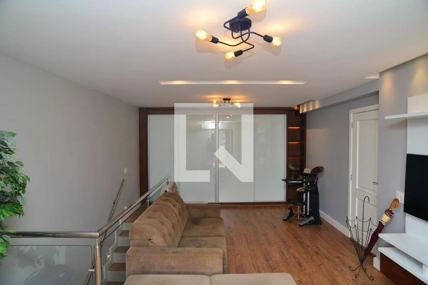 4-bedroom apartment with 250 m² and 3 en-suite baths — photo 14