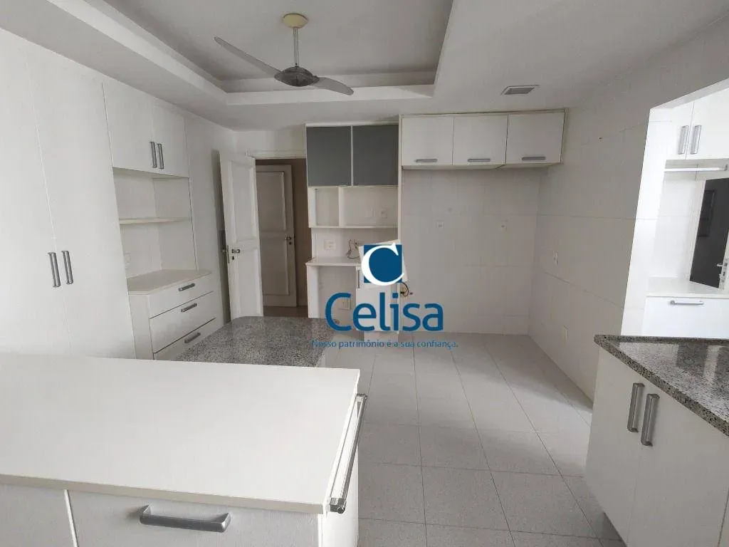 Furnished 294 m² apartment with a balcony grill — photo 19